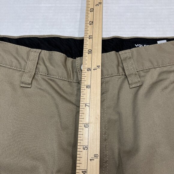 Volcom Shorts Mens 28 Vmonty Khaki Chino Casual Stretch Outdoor‎ Comfort Beach - Picture 5 of 8